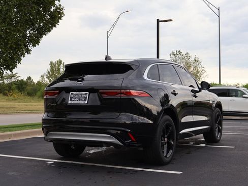 Used 2023 Jaguar F-PACE S AWD/4WD image 25