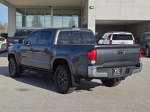 Used 2023 Toyota Tacoma SR5 image 4