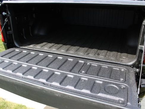 Used 2026 RAM 1500 Laramie w/ Night Edition AWD/4WD image 41