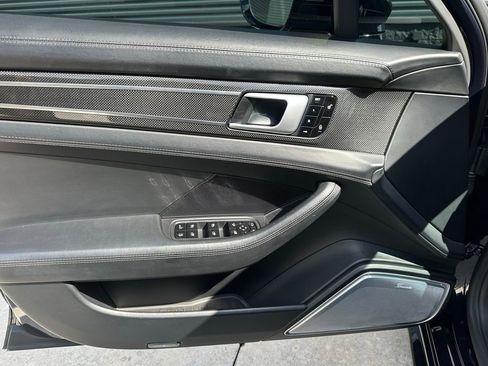 Certified 2018 Porsche Panamera Turbo S AWD/4WD image 19