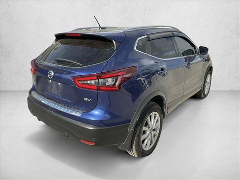 Used 2022 Nissan Rogue Sport SV FWD image 5