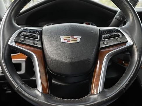 Used 2017 Cadillac Escalade ESV Premium Luxury image 56