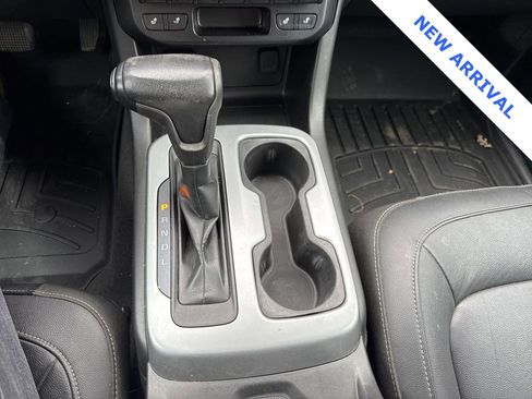 Used 2020 Chevrolet Colorado ZR2 image 26