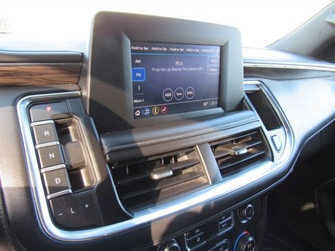 Used 2021 Chevrolet Tahoe 4WD w/ Remote Keyless Entry Package image 16