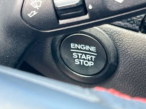 Used 2025 Ford Escape ST-Line w/ Equipment Group 301A FWD image 32