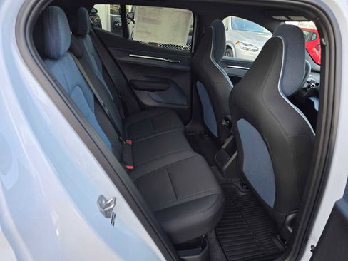 New 2026 Volvo EX30 Plus image 12