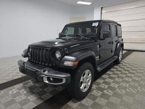 Used 2021 Jeep Wrangler Unlimited Sport S image 2