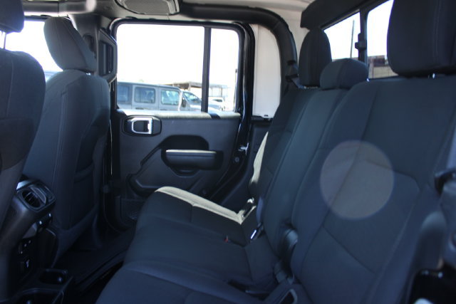 Used 2022 Jeep Gladiator Sport AWD/4WD image 45