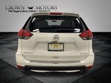 Used 2017 Nissan Rogue SV image 5
