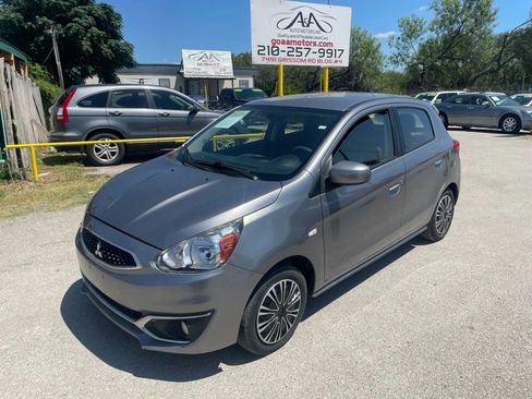 Used 2019 Mitsubishi Mirage ES image 1