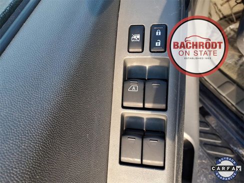 Used 2016 Nissan Frontier SV w/ SV Value Truck Package image 16