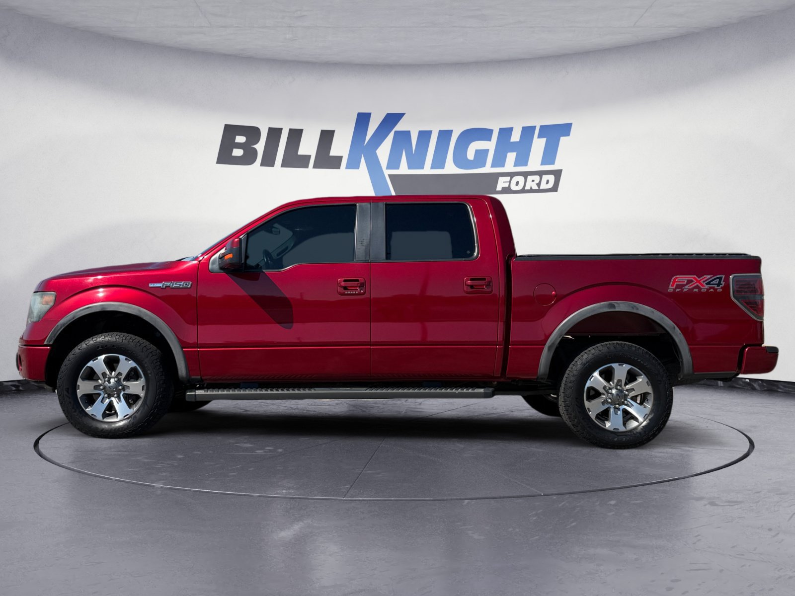 Used 2014 Ford F150 FX4 w/ Equipment Group 402A Luxury AWD/4WD image 2