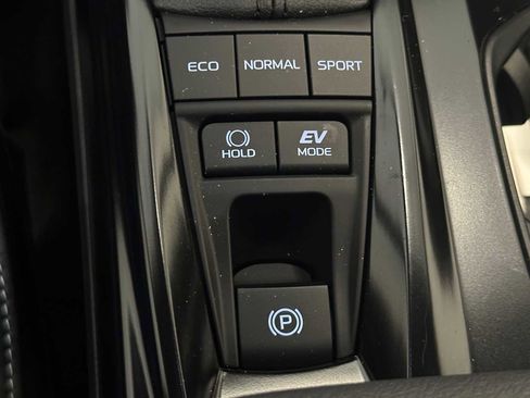 New 2026 Toyota Camry XLE w/ Convenience Package image 18