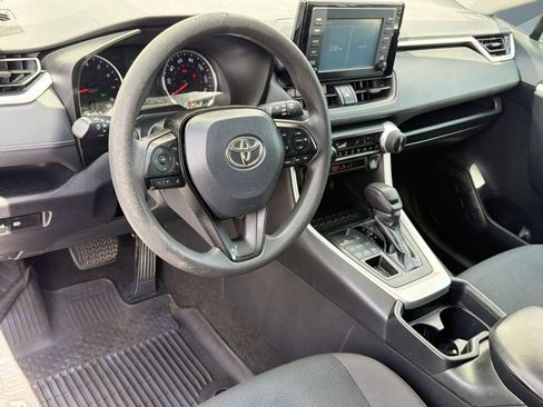 Used 2019 Toyota RAV4 LE w/ All Weather Liner Package AWD/4WD image 4