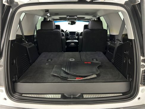 Used 2018 Chevrolet Tahoe Premier AWD/4WD image 38