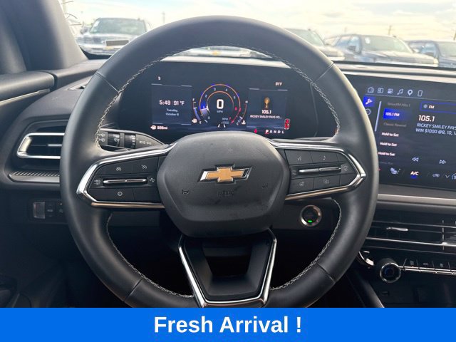 Used 2026 Chevrolet Traverse LT FWD image 6