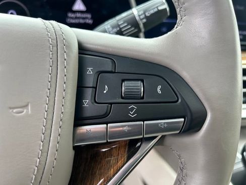 Used 2023 Cadillac Escalade Sport Platinum w/ LPO, ONYX Package image 27