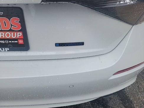 New 2026 Honda Civic Sport Touring image 7