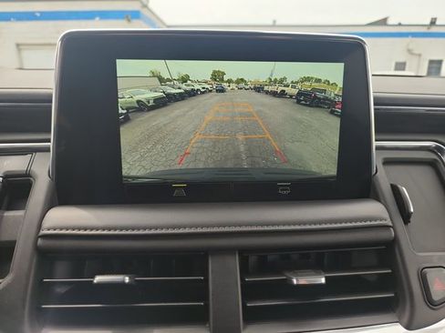 Used 2024 Chevrolet Suburban LT AWD/4WD image 28
