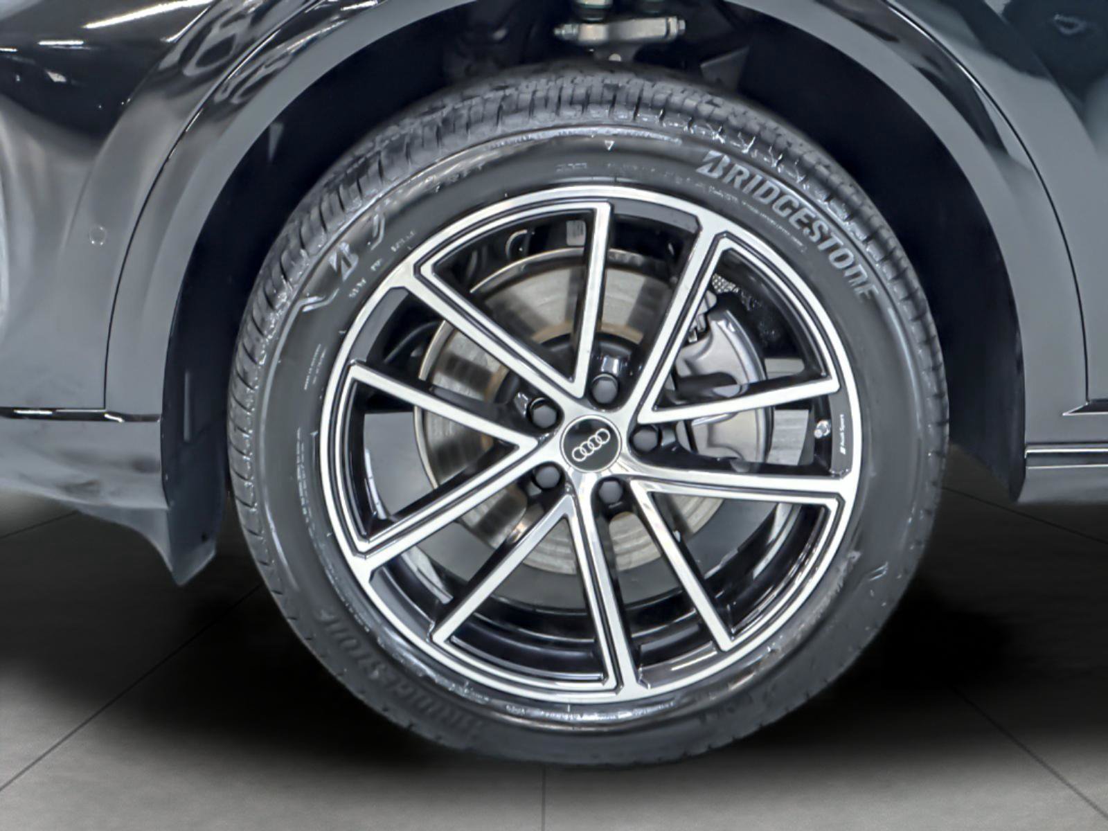 New 2026 Audi Q5 Premium Plus AWD/4WD image 25