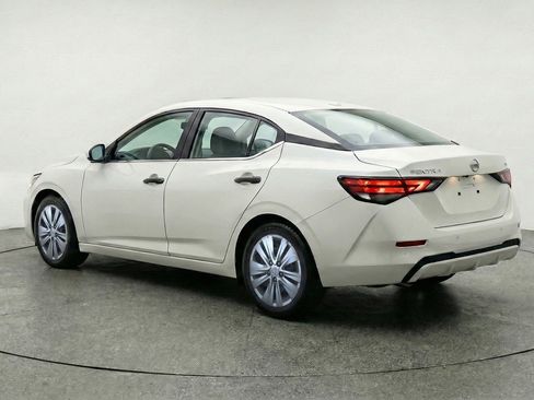 Used 2025 Nissan Sentra S FWD image 6