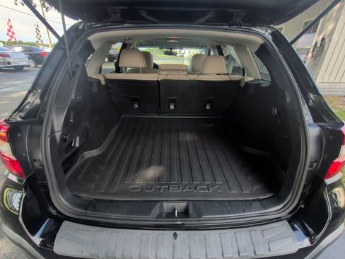 Used 2019 Subaru Outback 2.5i Limited AWD/4WD image 24