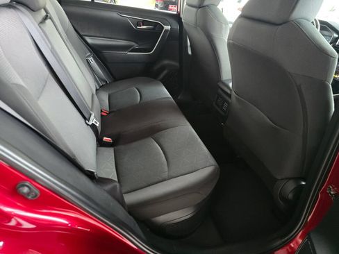 Used 2025 Toyota RAV4 XLE w/ Convenience Package AWD/4WD image 14