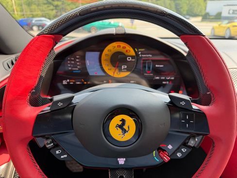 Used 2024 Ferrari Roma RWD image 23