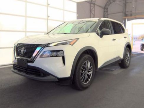 Used 2023 Nissan Rogue S AWD/4WD image 1