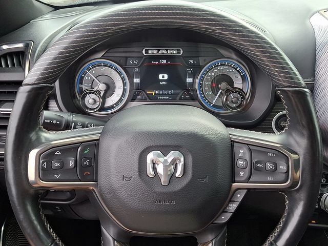Used 2020 RAM 1500 Limited w/ Black Appearance Package AWD/4WD image 19