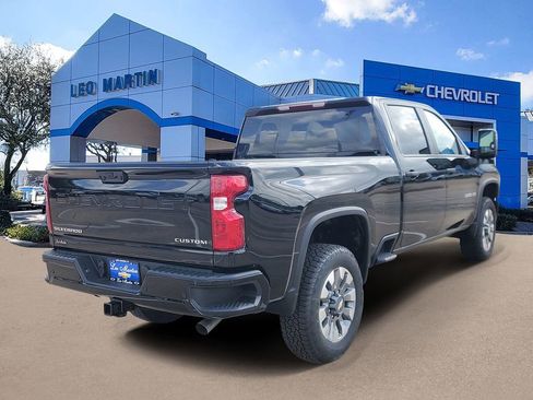 New 2026 Chevrolet Silverado 2500 Custom image 3