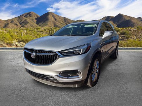 Used 2021 Buick Enclave Premium w/ Sun and Sites Package FWD image 2