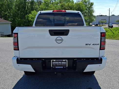 Certified 2024 Nissan Frontier SV w/ SV Convenience Package AWD/4WD image 6