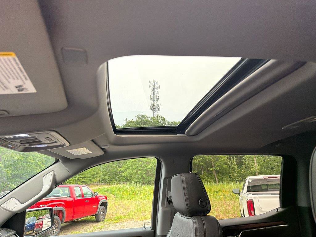 New 2026 GMC Sierra 1500 Denali AWD/4WD image 18
