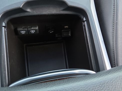 Used 2018 Acura MDX SH-AWD image 31