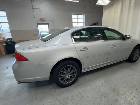 Used 2011 Buick Lucerne CXL FWD image 10