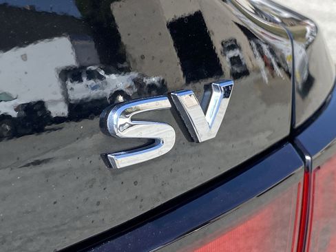 Certified 2023 Nissan Sentra SV FWD image 5