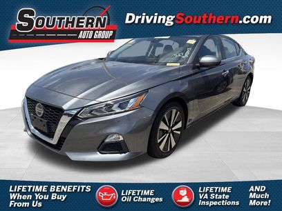 Used 2022 Nissan Altima 2.5 SV