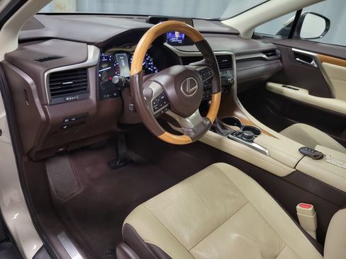 Used 2017 Lexus RX 350 FWD w/ Premium Package image 16