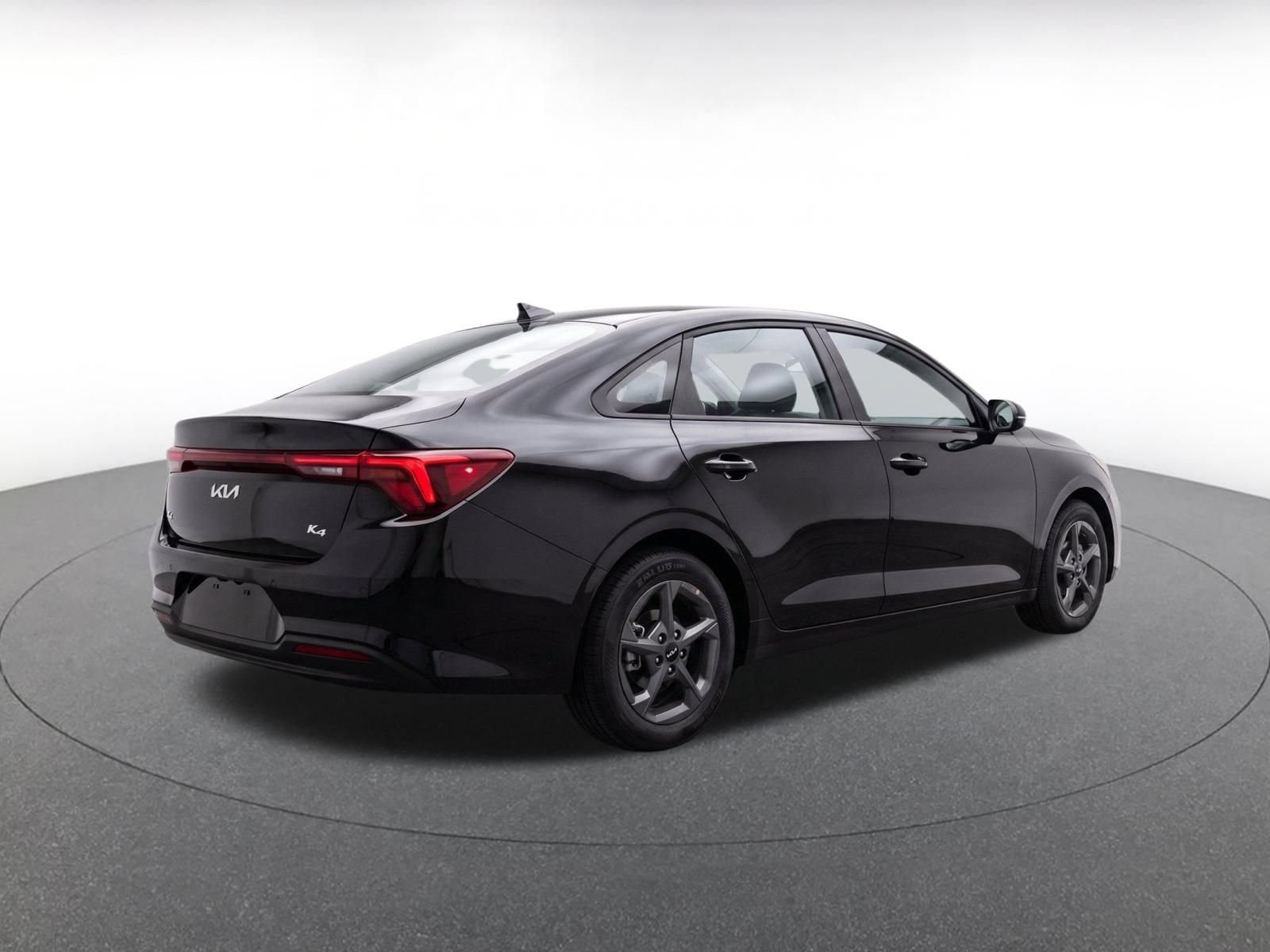 Used 2026 Kia K4 FWD image 8