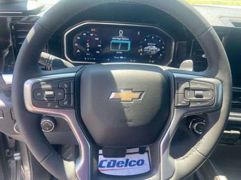 New 2026 Chevrolet Silverado 1500 LT w/ Z71 Off-Road Package AWD/4WD image 17
