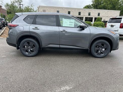 New 2026 Nissan Rogue SV AWD/4WD image 8