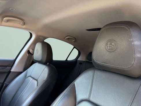 Used 2020 Alfa Romeo Stelvio Sprint w/ Nero Edizione image 26