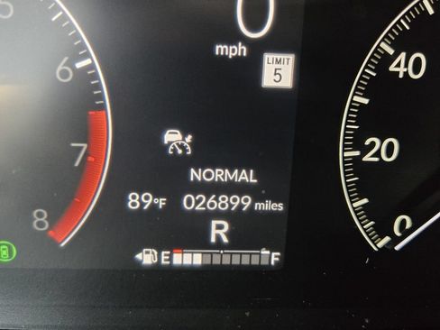 Used 2023 Honda Pilot Touring image 24