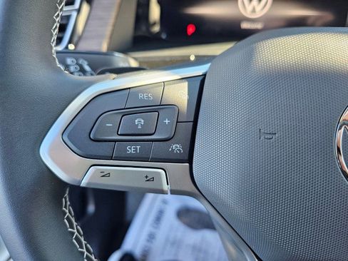 New 2025 Volkswagen Atlas SEL image 30