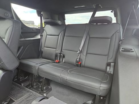 Used 2026 GMC Yukon Denali w/ Advanced Technology Package AWD/4WD image 33