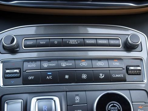 Used 2023 Hyundai Santa Fe Calligraphy FWD image 22