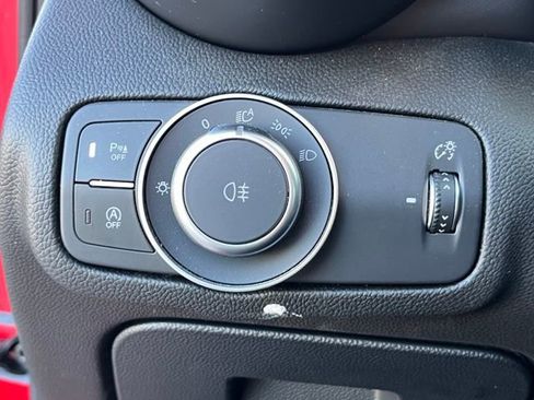 Used 2023 Alfa Romeo Giulia Veloce image 16