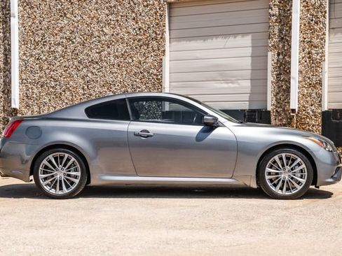 Used 2013 INFINITI G37 Sport RWD image 10
