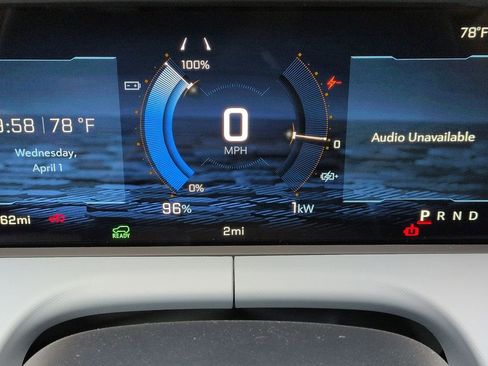 New 2027 Chevrolet Bolt LT w/ Comfort Package FWD image 14